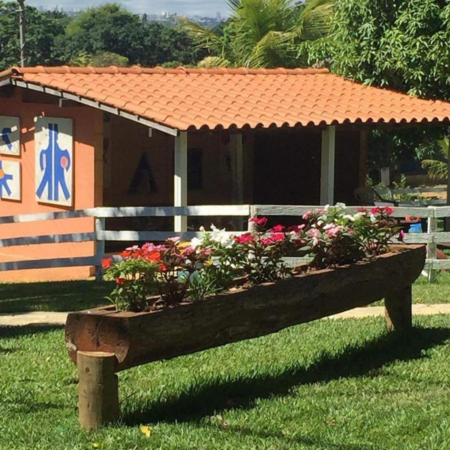 Rancho Moreira - Pousada E Restaurante Ceilandia Bagian luar foto